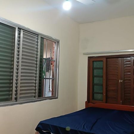 Casa para temporada na Praia Grande aprox 100 mts da praia Praia Grande (Santos) Exterior foto